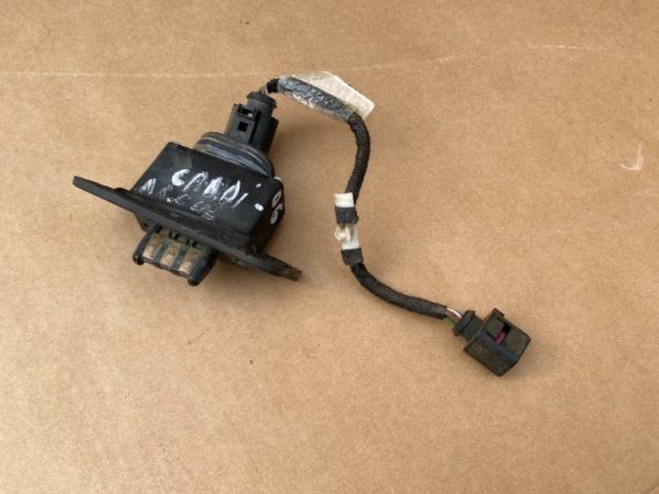 Mufa usa culisanta VW Caddy 2005 2K0907438 2K0 907 438 - Dezmembrari Auto