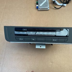 Multimedia navigatie Audi A6 C7 2016 4G1035043F 4G1 035 043 F la 0 km - Dezmembrari Auto