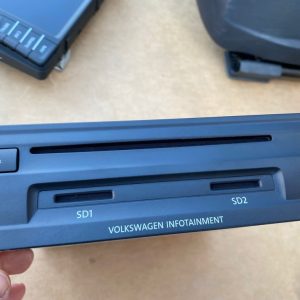 Navigatie mare cu display VW Passat B8 3Q0035866B 3Q0919606 3Q0 035 866 B 3Q0 919 606 - Dezmembrari Auto