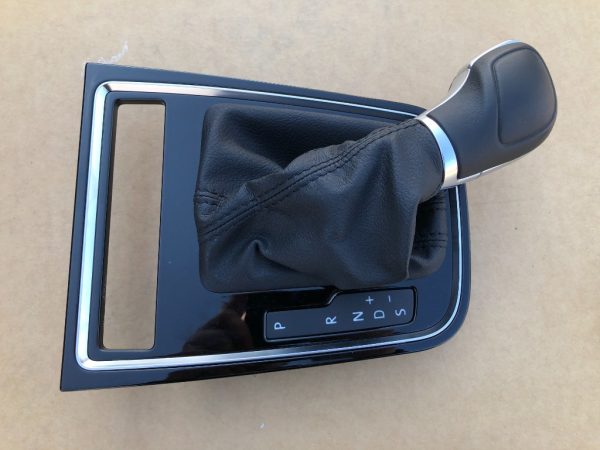 Nuca schimbator automat DSG VW Jetta 2017 - Dezmembrari Auto