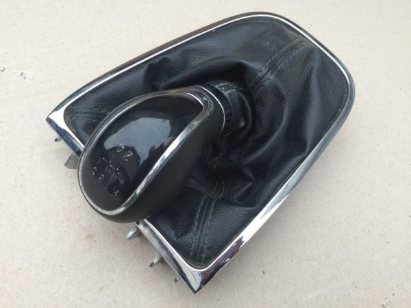 Nuca schimbator cu manson Opel Astra J 2012 tourer 1,3 cdti A13DTE - Dezmembrari Auto