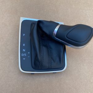 Nuca schimbator cu manson si ornament VW Golf 7 la 0 km - Dezmembrari Auto