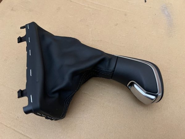 Nuca schimbator piele Audi A6 C7 la 0 km 4G1713139AG 4G1 713 139 AG - Dezmembrari Auto