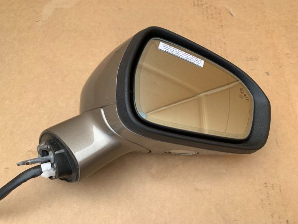 Oglinda dreapta completa cu rabatare electrica si side assist Ford Mondeo 5 2018 volan dreapta - Dezmembrari Auto