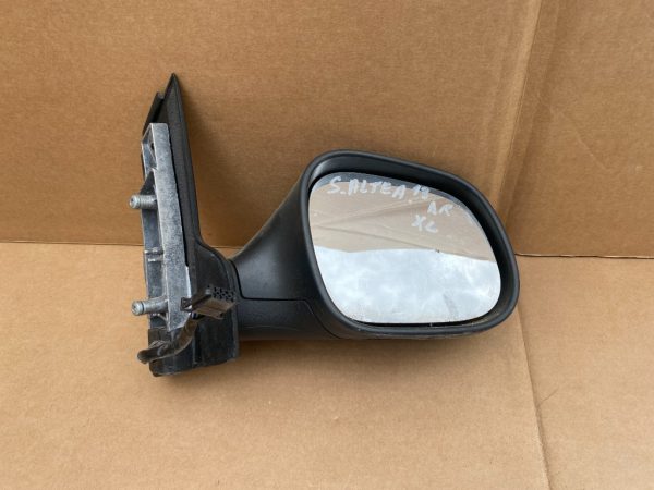 Oglinda dreapta completa Seat Altea XL 2013 - Dezmembrari Auto