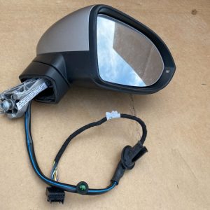 Oglinda dreapta completa cu rabatare electrica VW Passat B8 2017 - Dezmembrari Auto