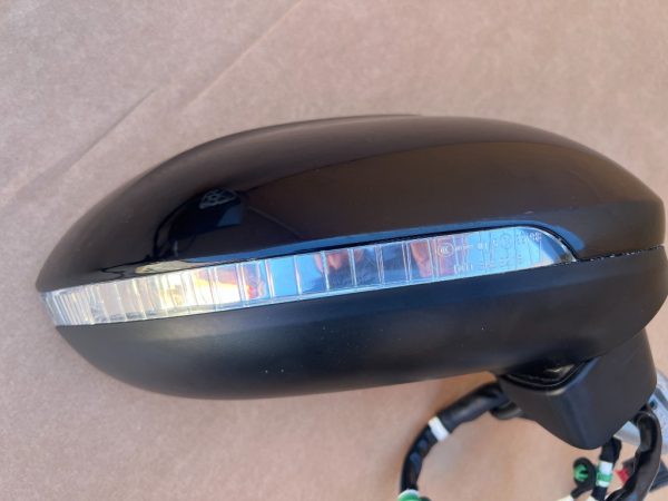 Oglinda dreapta cu rabatare electrica si side assist VW Passat B8 din 2022 la 0 km - Dezmembrari Auto - imagine 5