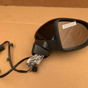 Oglinda dreapta cu rabatare electrica VW Passat B8 negru lc9x - Dezmembrari Auto