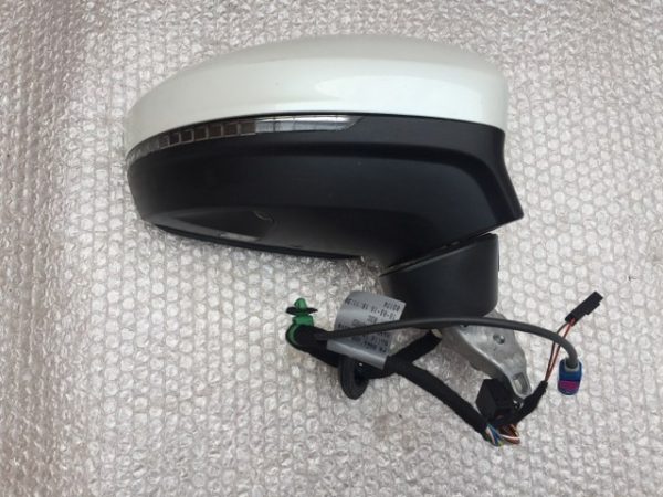 Oglinda dreapta rabatabila electric camera 360 side assist VW Tiguan 2017 - Dezmembrari Auto