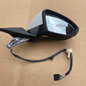 Oglinda dreapta rabatabila electric VW Golf 7 2016 - Dezmembrari Auto