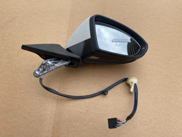 Oglinda dreapta rabatabila electric VW Golf 7 2016 - Dezmembrari Auto