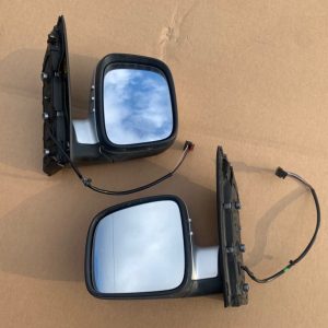 Oglinda stanga VW Caddy life din 2003 - 2009 culoare gri-argintiu LA7W - Dezmembrari Auto