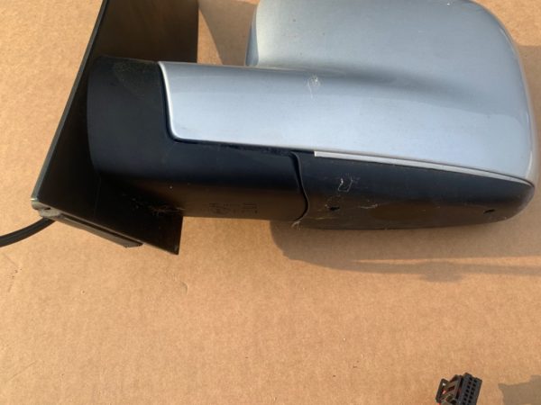 Oglinda dreapta VW Caddy life 2003 - 2009 culoare gri-argintiu LA7W - Dezmembrari Auto - imagine 2