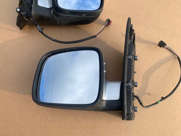 Oglinda dreapta VW Caddy life 2003 - 2009 culoare gri-argintiu LA7W - Dezmembrari Auto