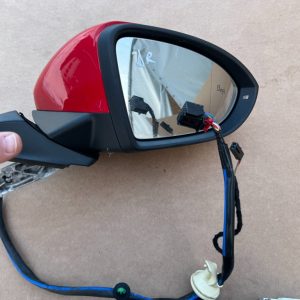 Oglinda dreapta VW Golf 7 cu rabatare electrica si side assist - Dezmembrari Auto