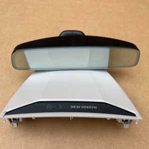 Oglinda interior VW Passat B8.5 din 2023 la 0 km 3G0857511AD 3G0 857 511 AD - Dezmembrari Auto