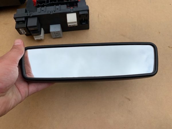 Oglinda retrovizoare interior VW Caddy 2005 2006 2007 2008 2009 - Dezmembrari Auto