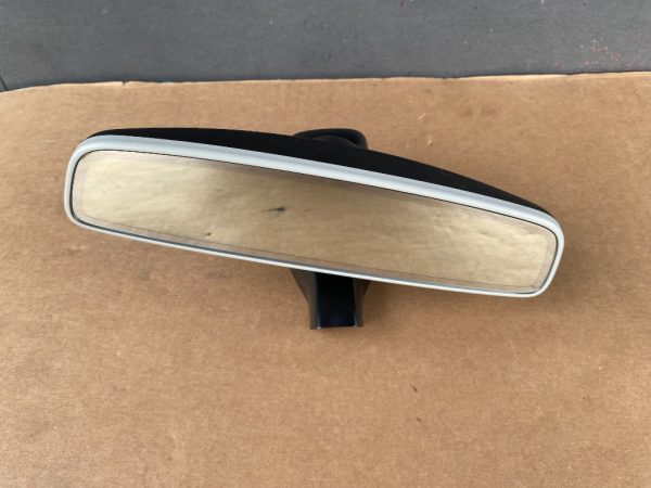 Oglinda retrovizoare interior VW Jetta 2017 5G0857511AM 5G0 857 511 AM la 0 km - Dezmembrari Auto
