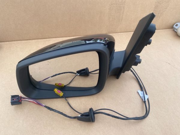 Oglinda stanga completa VW Caddy Ford Tourneo Connect 2023 2K7857501AS 2K7 857 501 AS - Dezmembrari Auto