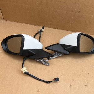 Oglinzi rabatabile electric VW Golf 7 volan stanga doar set 13 fire + 9 fire - Dezmembrari Auto
