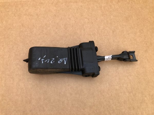 Opritor usa dreapta Audi A3 8V 2 usi 8V0837267 8V0 837 267 - Dezmembrari Auto