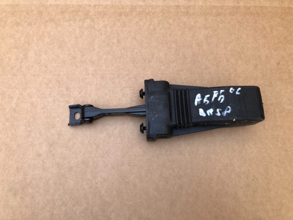Opritor usa dreapta spate Audi A5 F5 2018 8W8839267 8W8 839 267 - Dezmembrari Auto