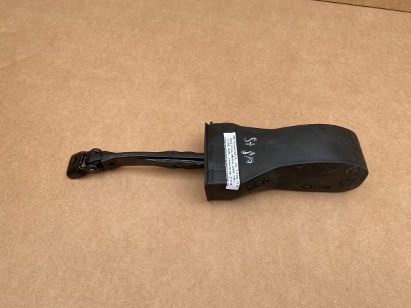 Opritor usa stanga spate VW Passat B8 facelift 2020 3G0839267 3G0 839 267 la 0 km - Dezmembrari Auto
