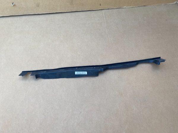 Ornament Audi A4 B9 8W0820582A 8W0 820 582 A - Dezmembrari Auto
