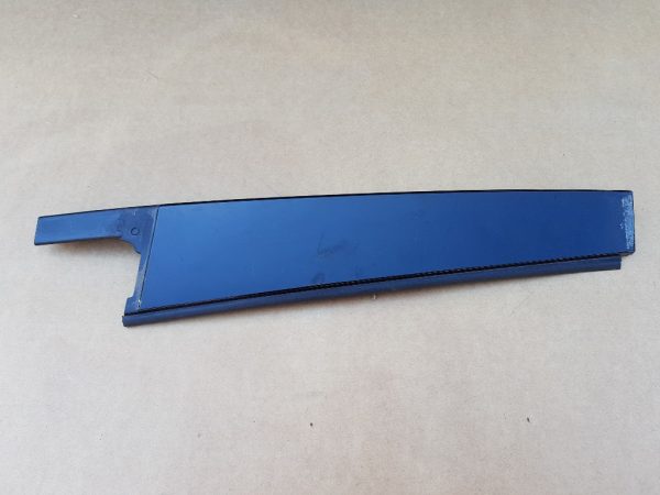 Ornament bandou usa dreapta spate VW Passat B8 limuzina 3G0839902T 3G0 839 902 T - Dezmembrari Auto