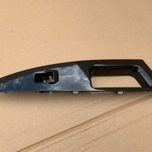 Ornament buton geam stanga spate Ford Mondeo 5 2018 DS7314A567 - Dezmembrari Auto