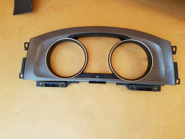 Ornament ceasuri bord VW Golf 7 2013 5G0857059 5G0 857 059 - Dezmembrari Auto