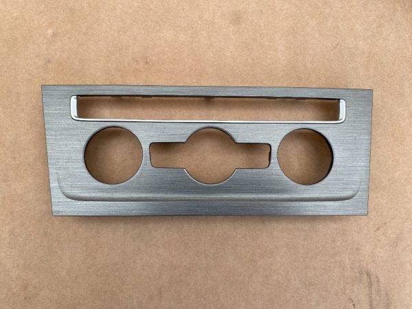 Ornament clima gri VW Golf 7 5G1863100 5G1 863 100 - Dezmembrari Auto