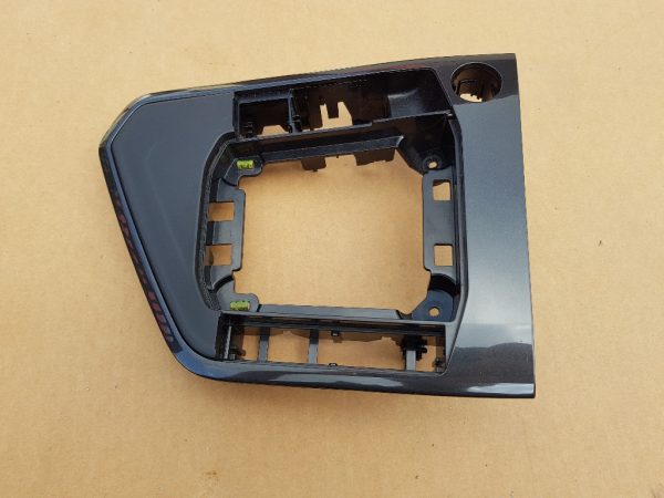 Ornament consola centala VW Tiguan 2 5NB864263A 5NB 864 263 A - Dezmembrari Auto