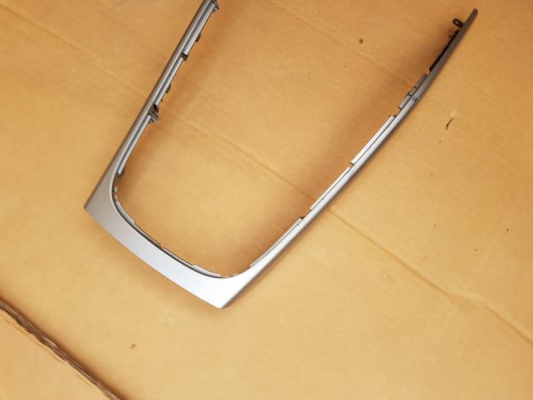 Ornament consola centrala Audi A4 B8 8K0863305 8K0 863 305 - Dezmembrari Auto - imagine 4
