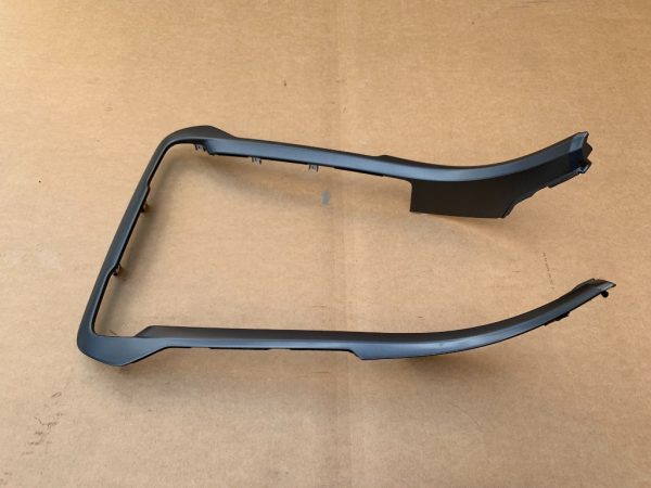 Ornament consola centrala Ford Mondeo Mk5 2018 DS73-F044K30CM3DM - Dezmembrari Auto