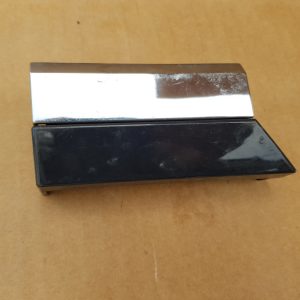 Ornament cromat aripa stanga fata VW Passat B8 3G0853989D 3G0 853 989 D - Dezmembrari Auto