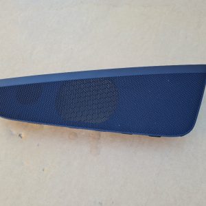 Ornament difuzor plansa bord Audi Q8 2019 4M8857736 4M8 857 736 - Dezmembrari Auto
