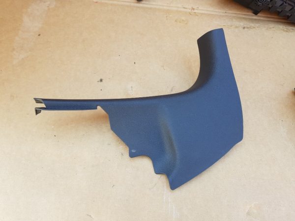 Ornament dreapta Audi A3 8P 8P0867272B 8P0 867 272 B - Dezmembrari Auto