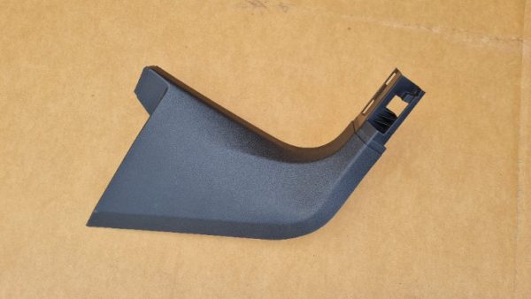 Ornament dreapta VW Touran 2017 5TB863484 5TB 863 484 - Dezmembrari Auto