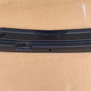 Ornament fusta portbagaj VW Golf Sportsvan 2018 510863459 510 863 459 - Dezmembrari Auto