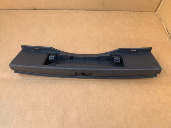 Ornament fusta VW Arteon facelift 2021 3G8863459A 3G8 863 459 A - Dezmembrari Auto