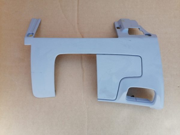 Ornament gri plansa bord Audi A3 8V - Dezmembrari Auto