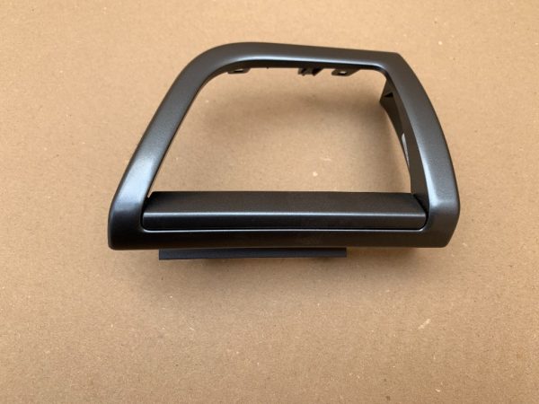 Ornament grila ventilatie dreapta Ford Mondeo 5 2018 DS73-F04339 volan dreapta - Dezmembrari Auto