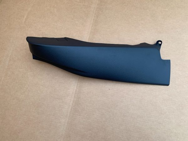 Ornament lateral bancheta spate dreapta VW Jetta 2017 5C6867766 5C6 867 766 - Dezmembrari Auto