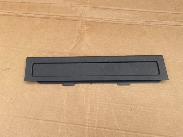 Ornament lateral dreapta spate VW Passat B8 combi 3G9867464 3G9 867 464 - Dezmembrari Auto