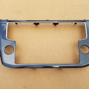 Ornament navigatie (rama) VW Tiguan 2 5NA858071C 5NA 858 071 C - Dezmembrari Auto