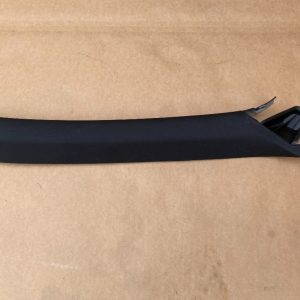 Ornament negru stalp parbriz dreapta VW Passat B8 3G0867234 3G0 867 234 - Dezmembrari Auto