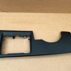 Ornament plansa bord stanga BMW X1 F48 din 2017 la 0 km - Dezmembrari Auto