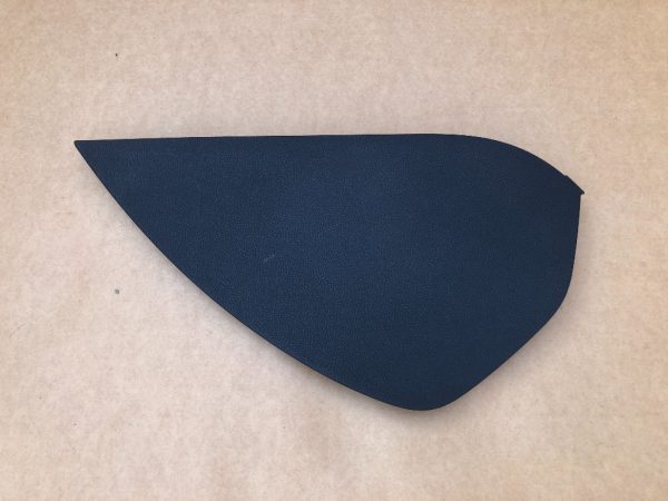 Ornament plansa bord stanga VW Passat B8 3G0858247C 3G0 858 247 C - Dezmembrari Auto
