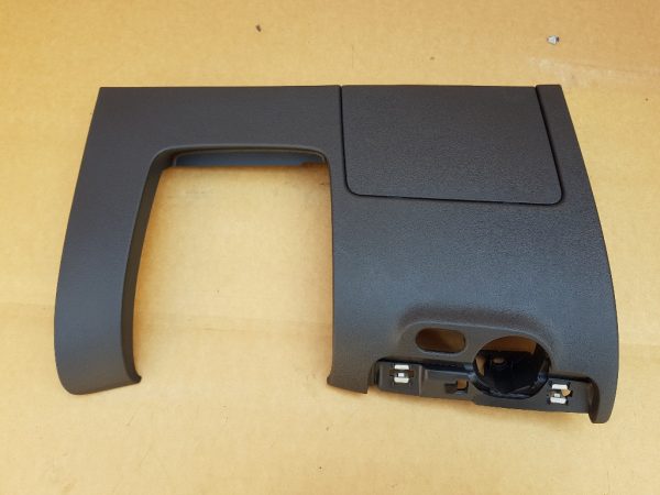 Ornament plansa bord VW Jetta 2016 5C7858365C 5C7 858 365 C - Dezmembrari Auto